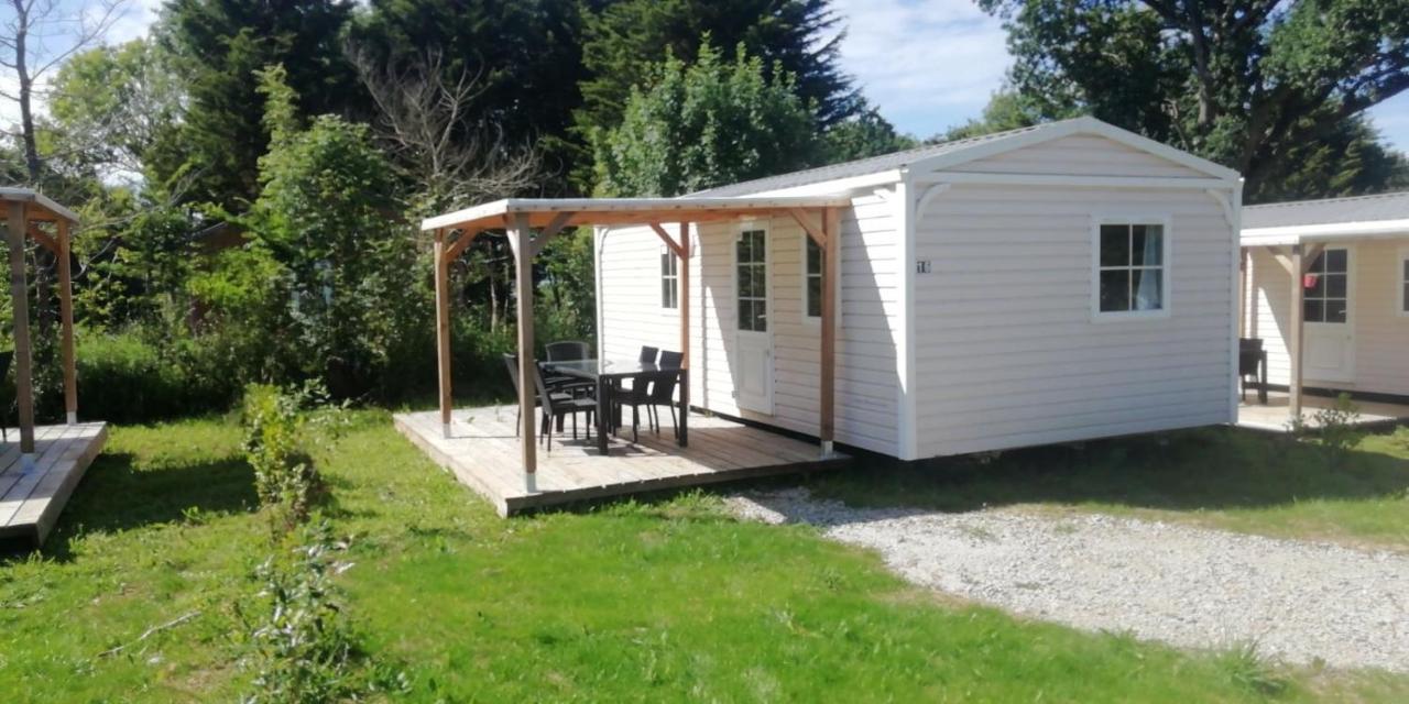 Hebergements Camping "Les Pieds Dans L'Eau" Crozon Extérieur photo
