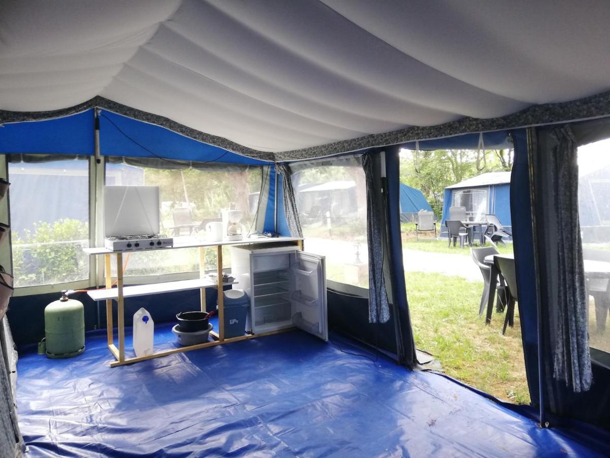 Hebergements Camping "Les Pieds Dans L'Eau" Crozon Extérieur photo
